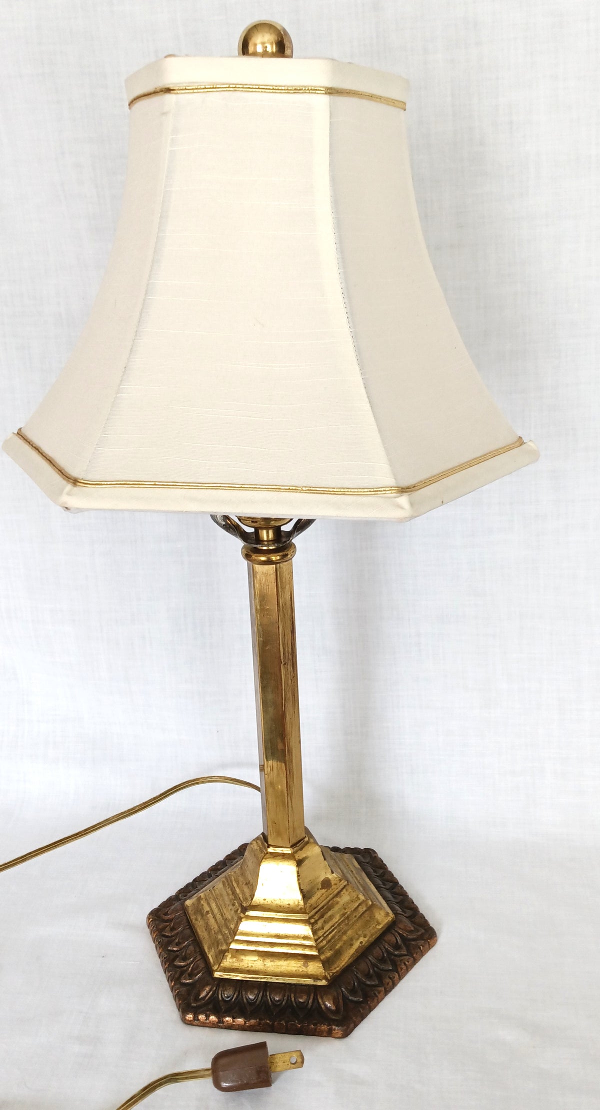 Vintage Neoclassical Style Brass Copper Candlestick Table Lamp with Harp Finial