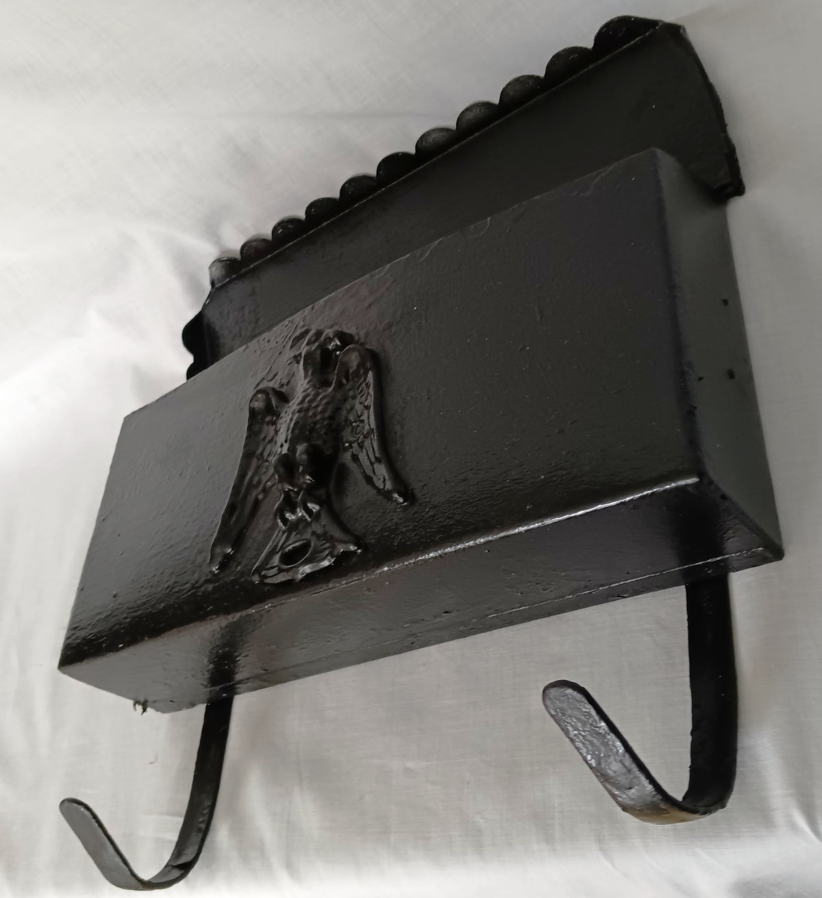 Vintage Wall Mounted Metal Mailbox Scalloped Lid Federal American Eagle Emblem Metal Curved Hooks Retro 12” Wide