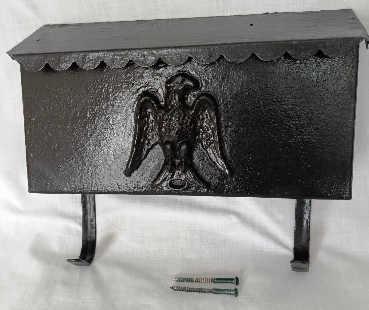 Vintage Wall Mounted Metal Mailbox Scalloped Lid Federal American Eagle Emblem Metal Curved Hooks Retro 12” Wide