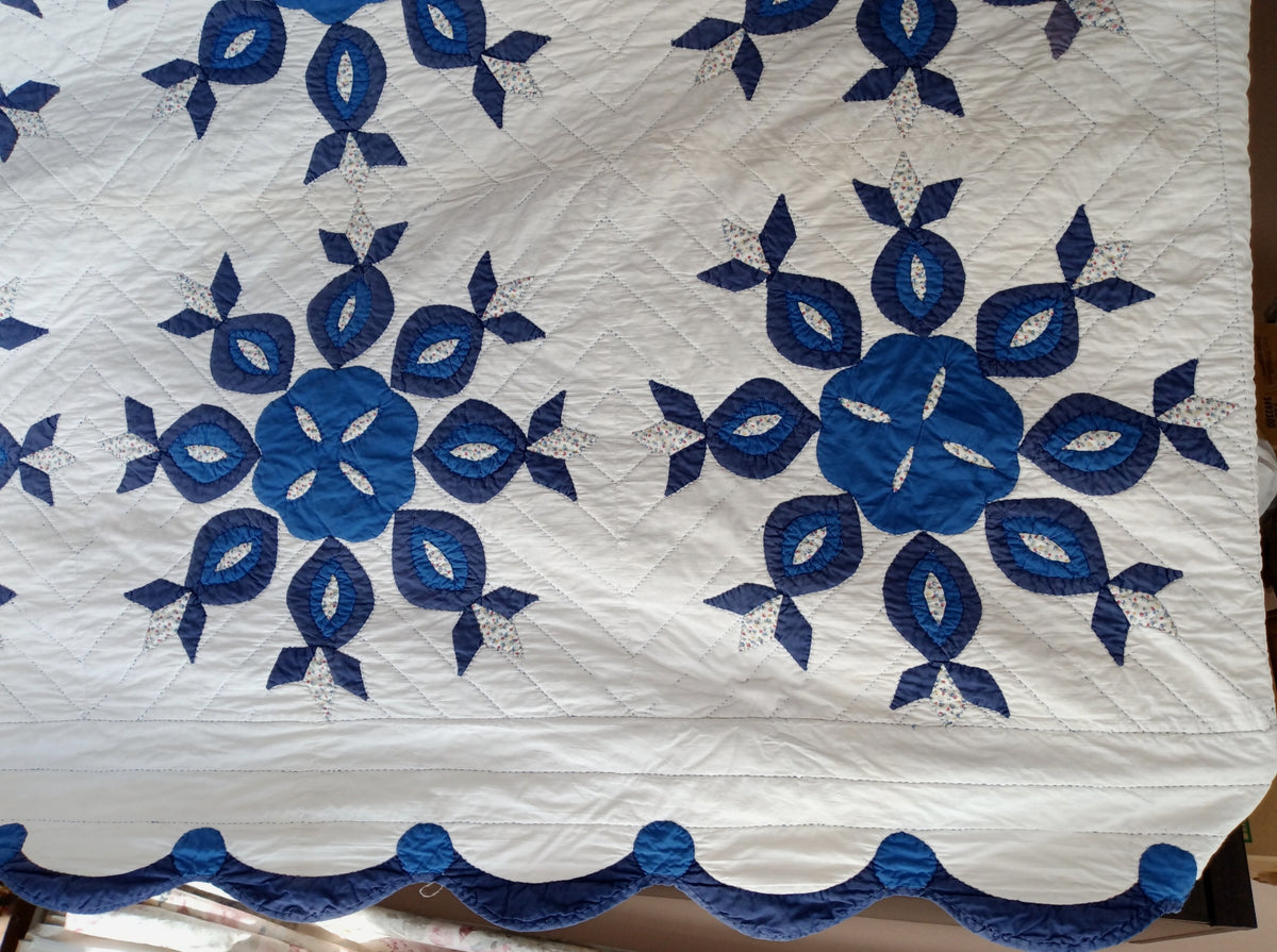 Vintage Hand Stitched Appliqué Cotton Quilt Two Tone Blue Floral Pattern Grandmother’s Dream Style Light Blanket 60 W x 86 L