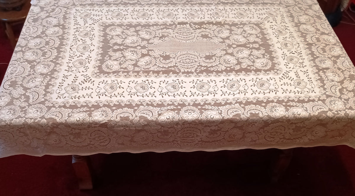 Vintage Nottingham Lace Rectangle Floral White Cotton Tablecloth The Black Tie Collection Wrinkle Free Soil Release-USA-52 x 70 –NOS-NIB