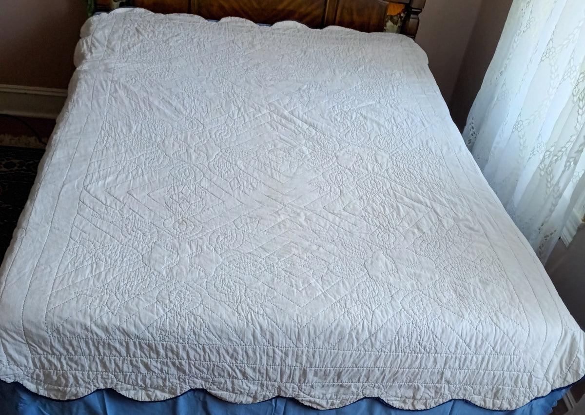 Vintage Hand Stitched Appliqué Cotton Quilt Two Tone Blue Floral Pattern Grandmother’s Dream Style Light Blanket 60 W x 86 L