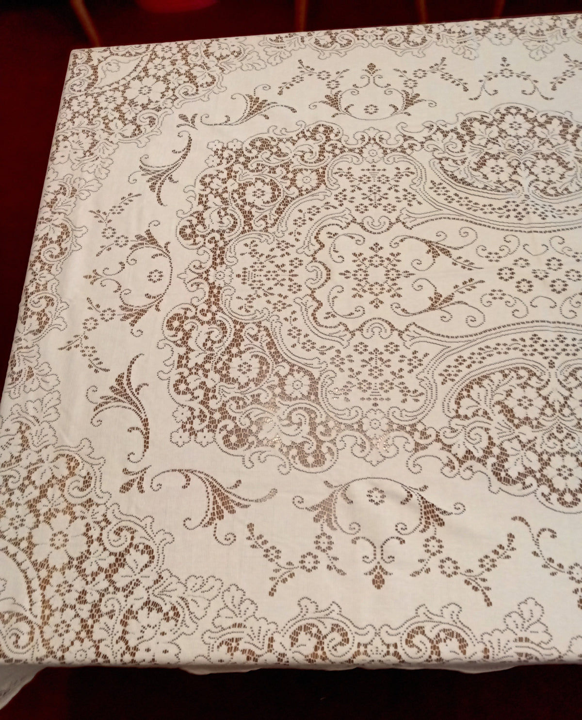 Vintage Nottingham Lace Royal Palace Oval White Cotton Floral Tablecloth The Black Tie Collection Perma Press Soil Release 70 x 90–NOS-NIB