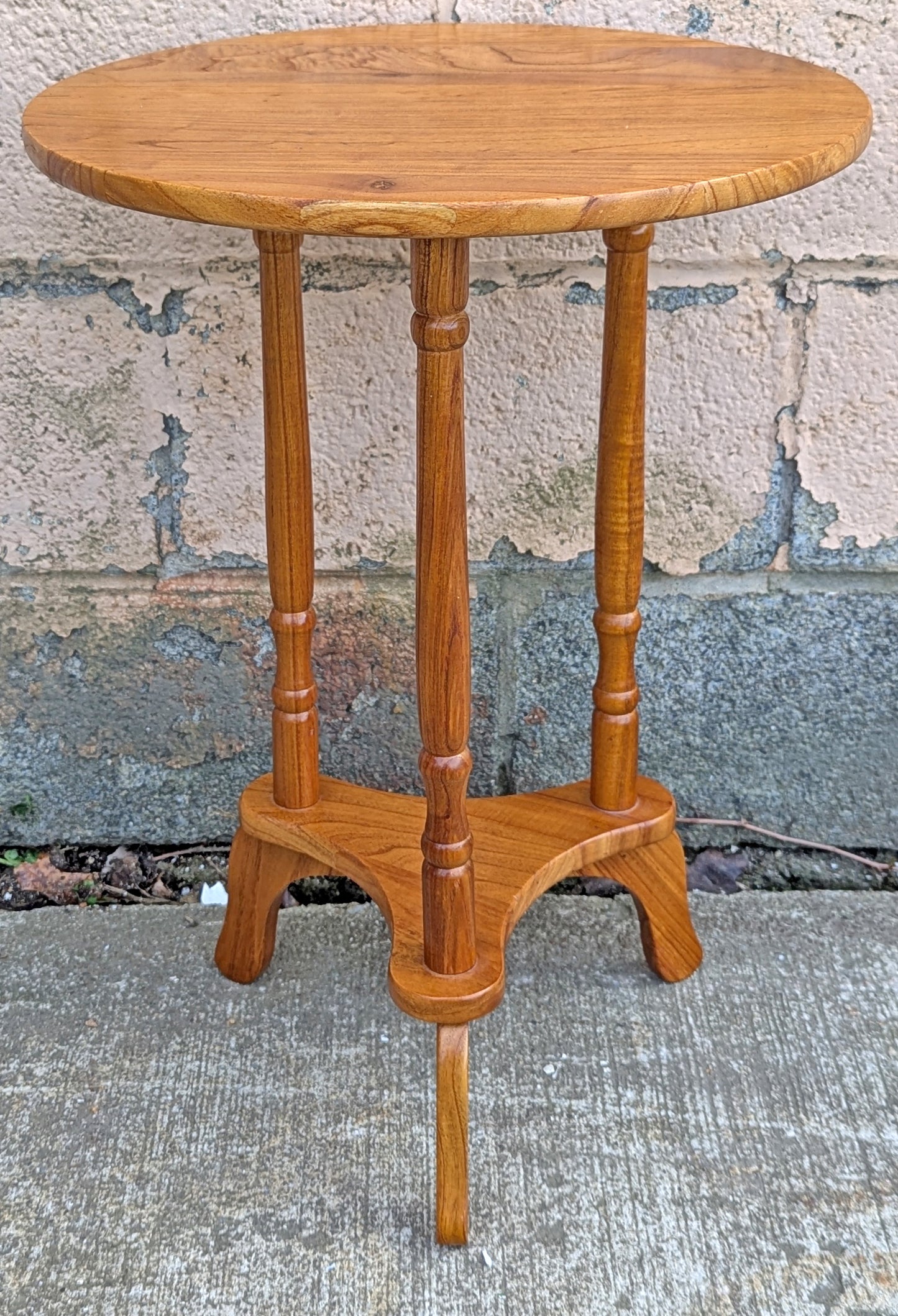 17" Round Vintage Antique Old SOLID Wood Wooden Side End Accent Foyer Pedestal Table Lamp Plant Table Shelf Stand