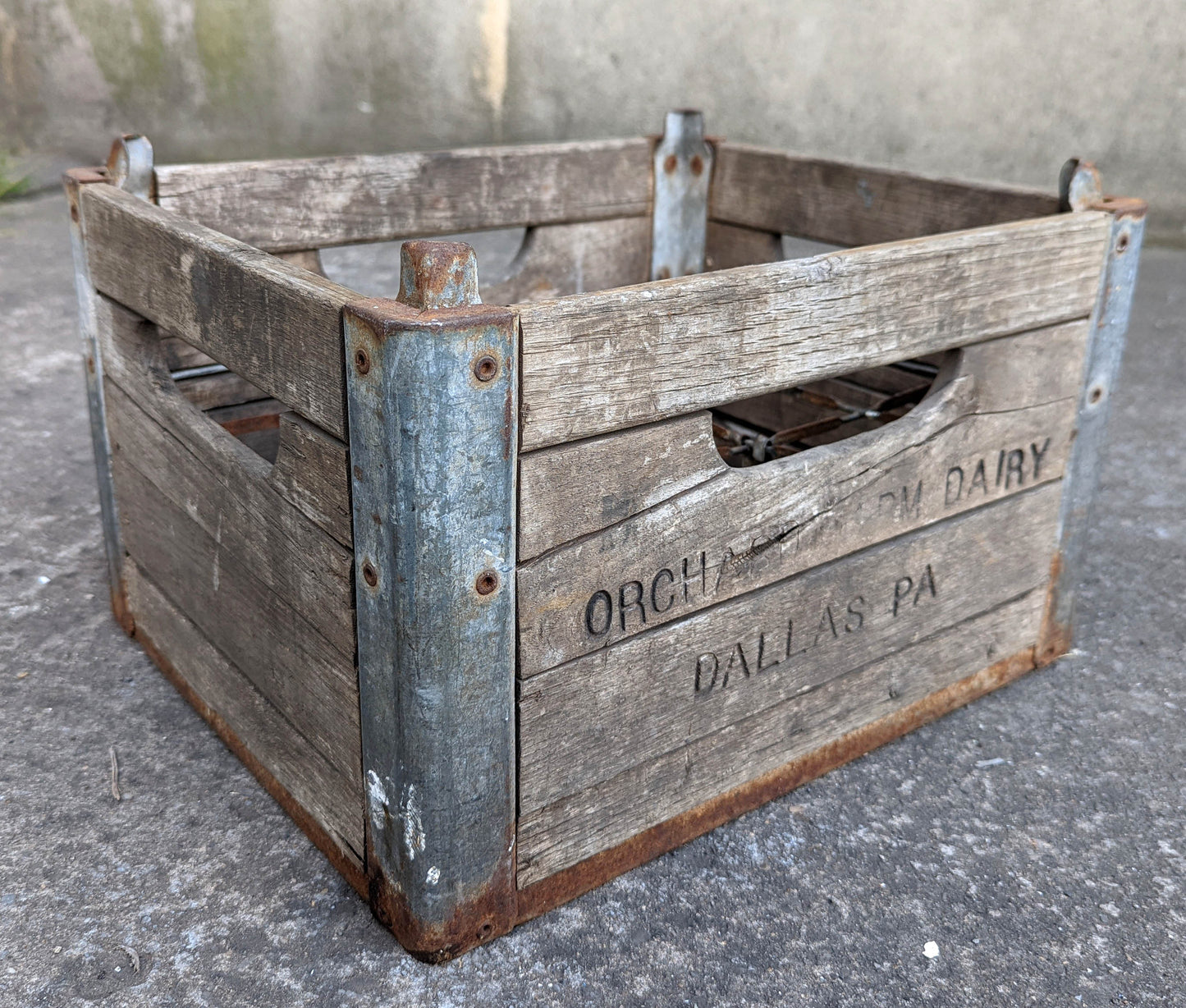 Antique Vintage Old Primitive Distressed Wood Wooden Metal "Orchard Farm Dairy" Dallas PA Pennsylvania Milk Crate Box Bin Storage Decor