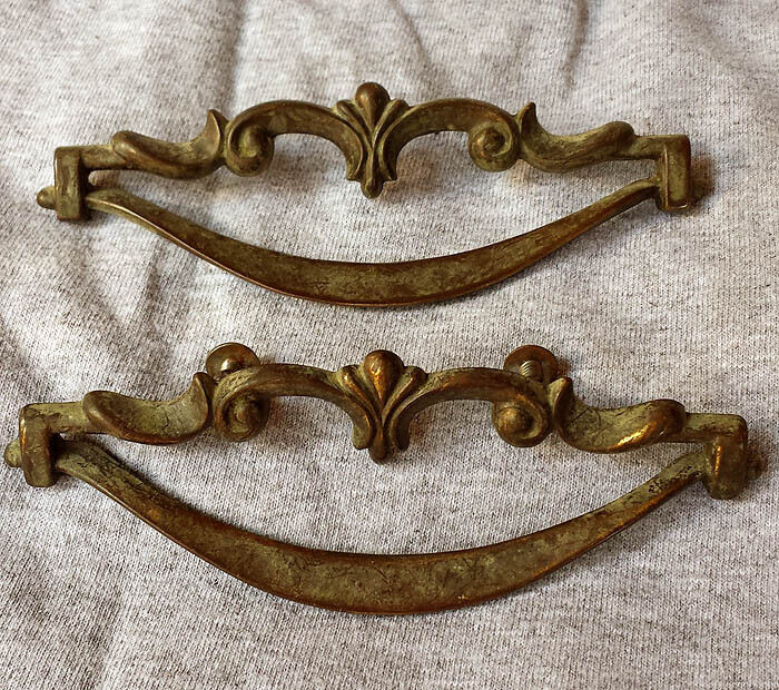 3 Pairs available Vintage Old Reclaimed Salvaged Cast Metal Drawer Cabinet Furniture Pull Handle