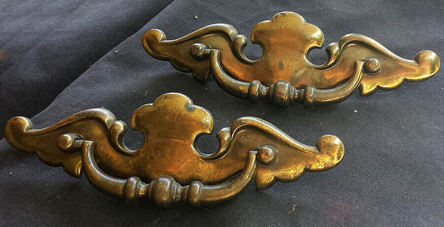 Pair Vintage Old Reclaimed Salvaged Colonial Brass Dresser Chest Drawer Furniture Drop Pulls Handle