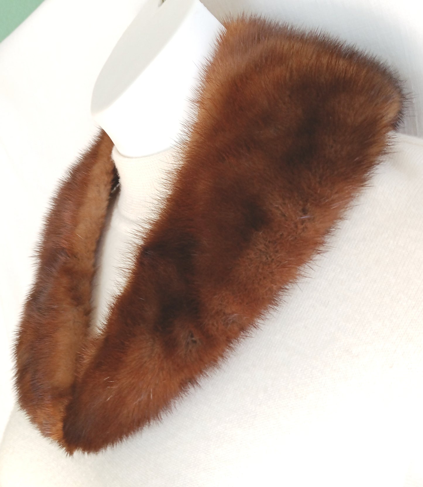 Vintage Authentic Mink Fur Collar for Sweater Jacket or Coat Satin Lining Closure Genuine Fur Reddish Brown Women's Accessories