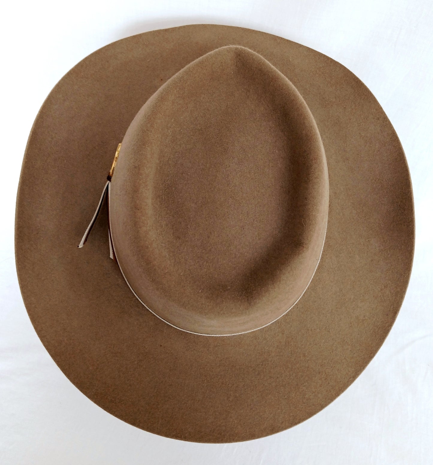 Vintage AKRUBA Greg Norman Collection Hat for Men Fur Felt The Great White Shark Beige Pre-Creased Hat Size 57 - Australia